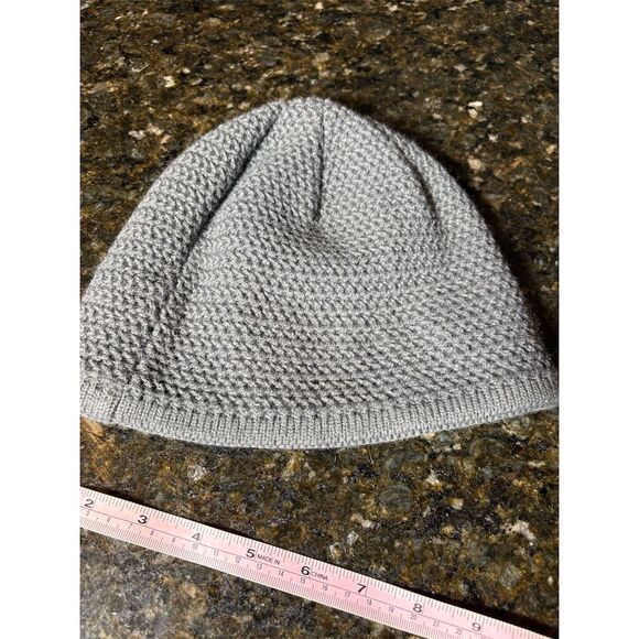 The North Face Unisex Dark Gray Knit Beanie Winter Hat - Picture 3 of 6